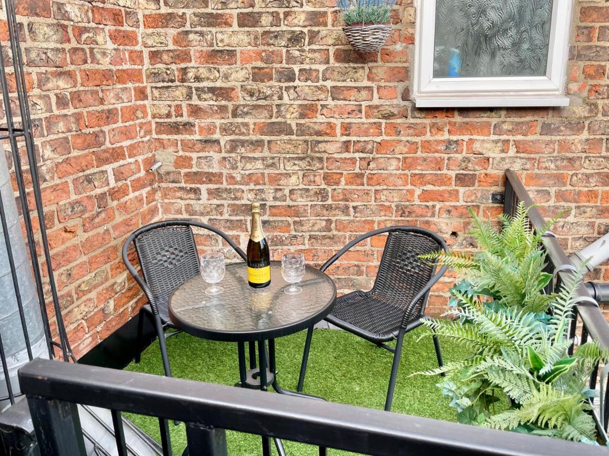 Russets Rest Appartement York Buitenkant foto
